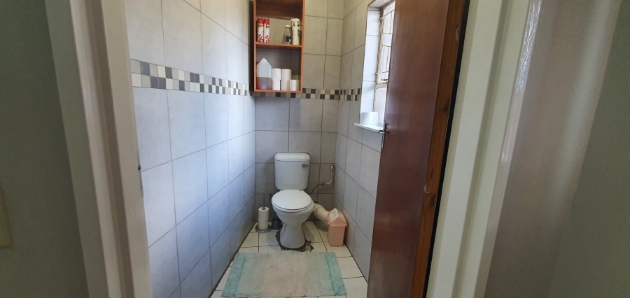 5 Bedroom Property for Sale in Fauna Free State